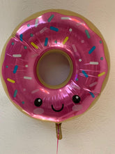 Cargar imagen en el visor de la galería, Donut Foil Balloon